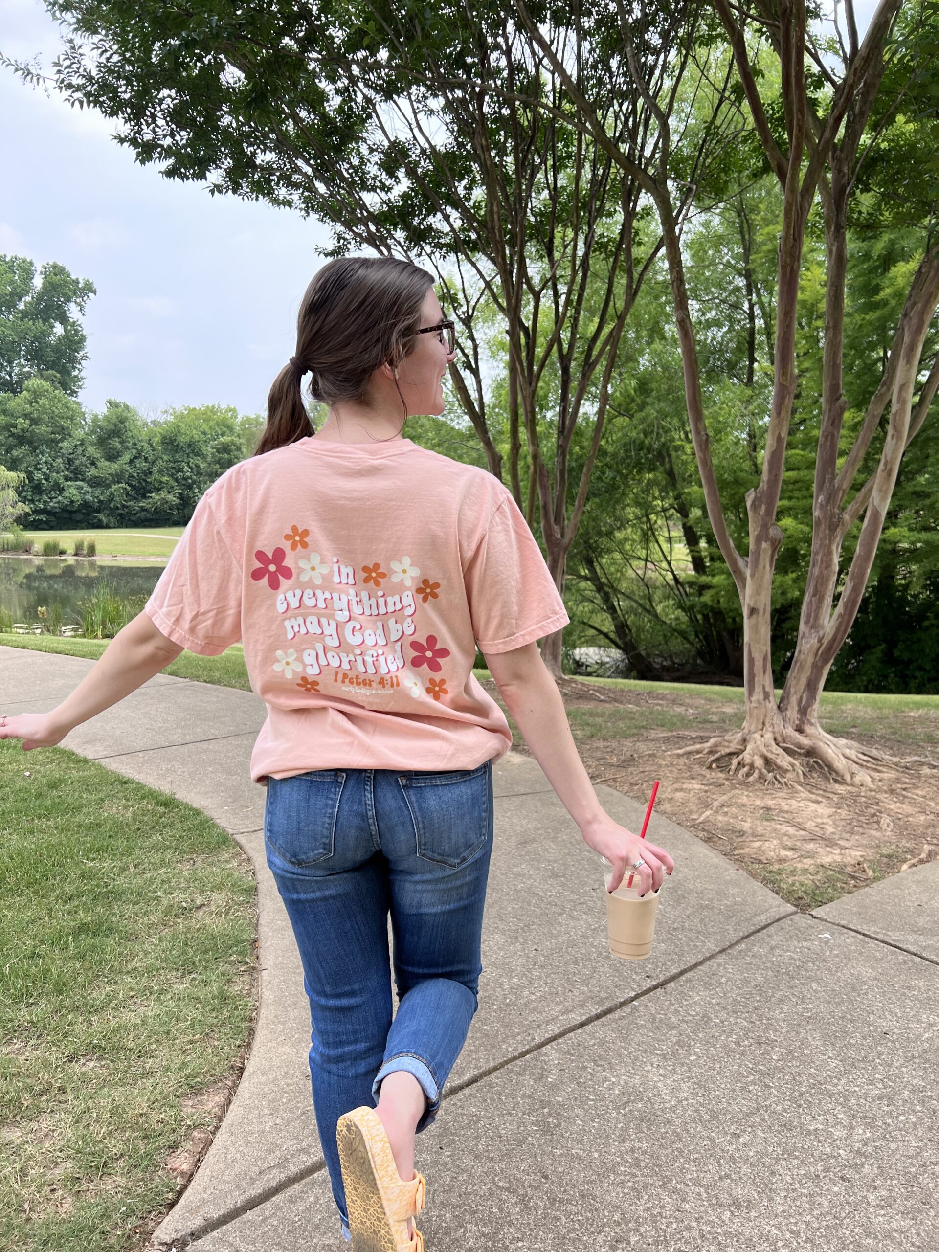 in everything may God be glorified tee - Image 3