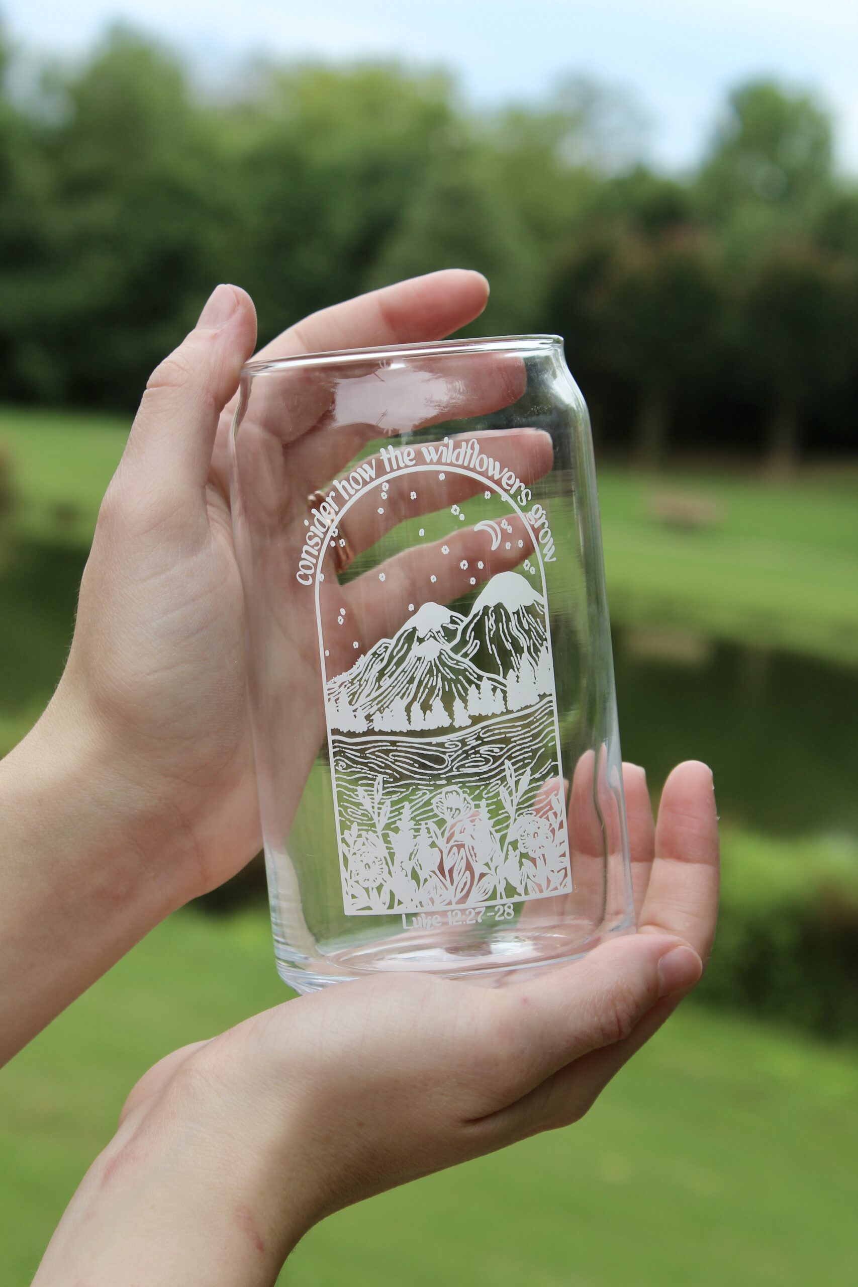 consider the wildflowers Luke 12:27-28 iced coffee glass