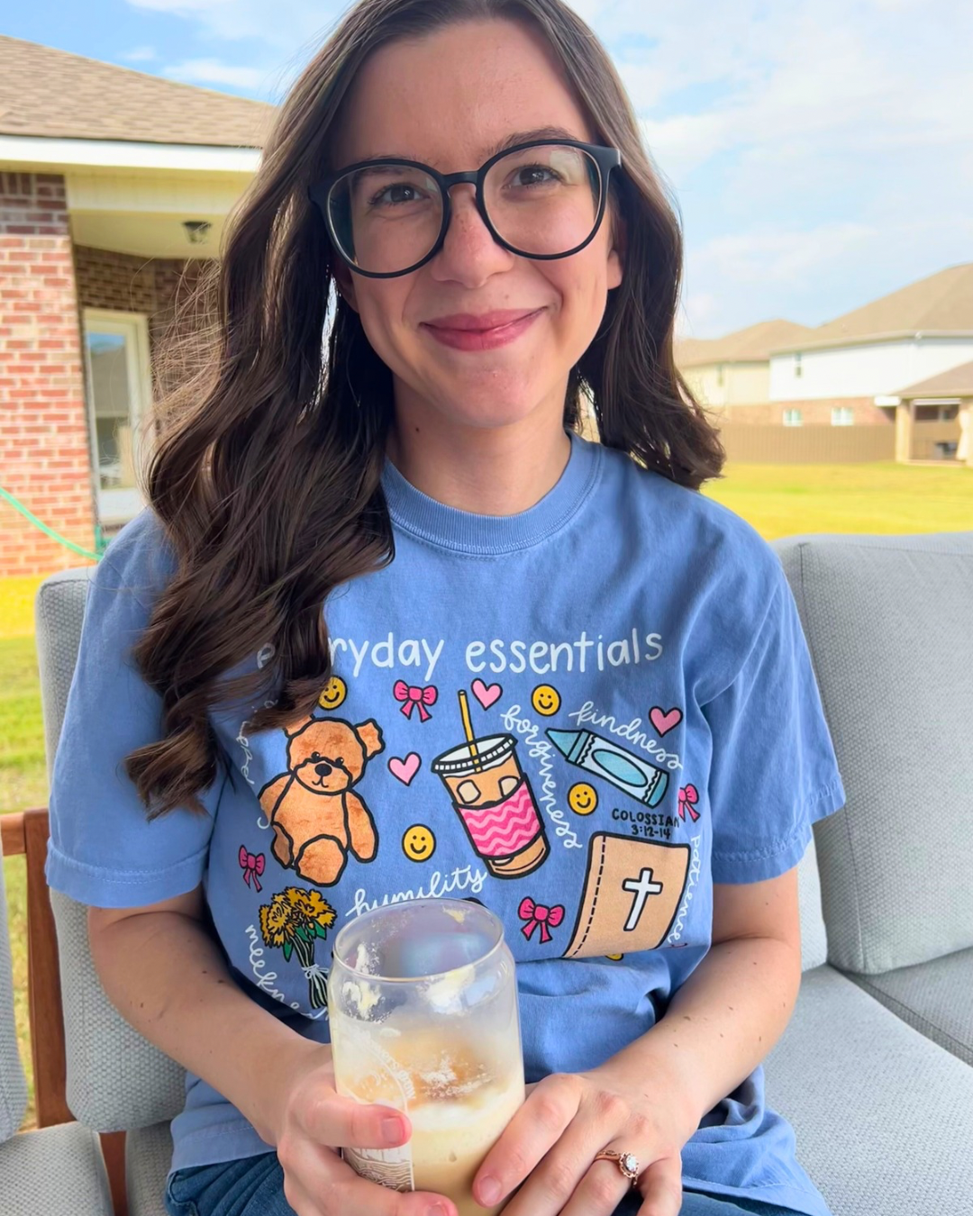 everyday essentials mama tee - Image 4