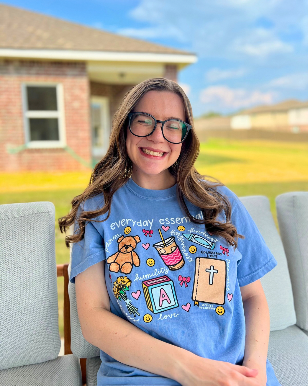 everyday essentials mama tee - Image 3